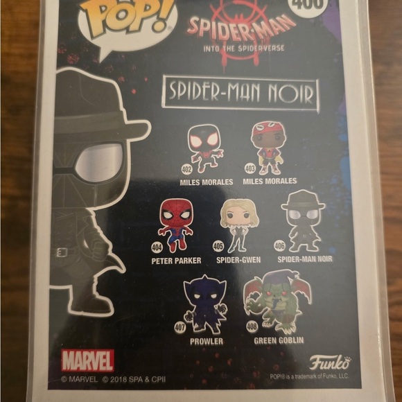 Funko Spider-Man In The Spider Verse Prowler #407 New In Protector - Picture 4 of 4